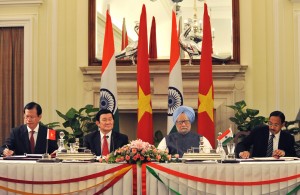 The President of Vietnam, Trương Tấn Sang, with The Prime Minister of India, Manmohan Singh, during the former’s state visit to India in 2011.
