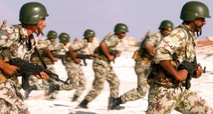 Egyptian Army Soldiers  practice their beach assault techniques at El Omayed, Egypt as US, Spanish and Egyptian Forces conduct amphibious operations, during Exercise BRIGHT STAR (Image by: SRA D. Myles Cullen, USAF)